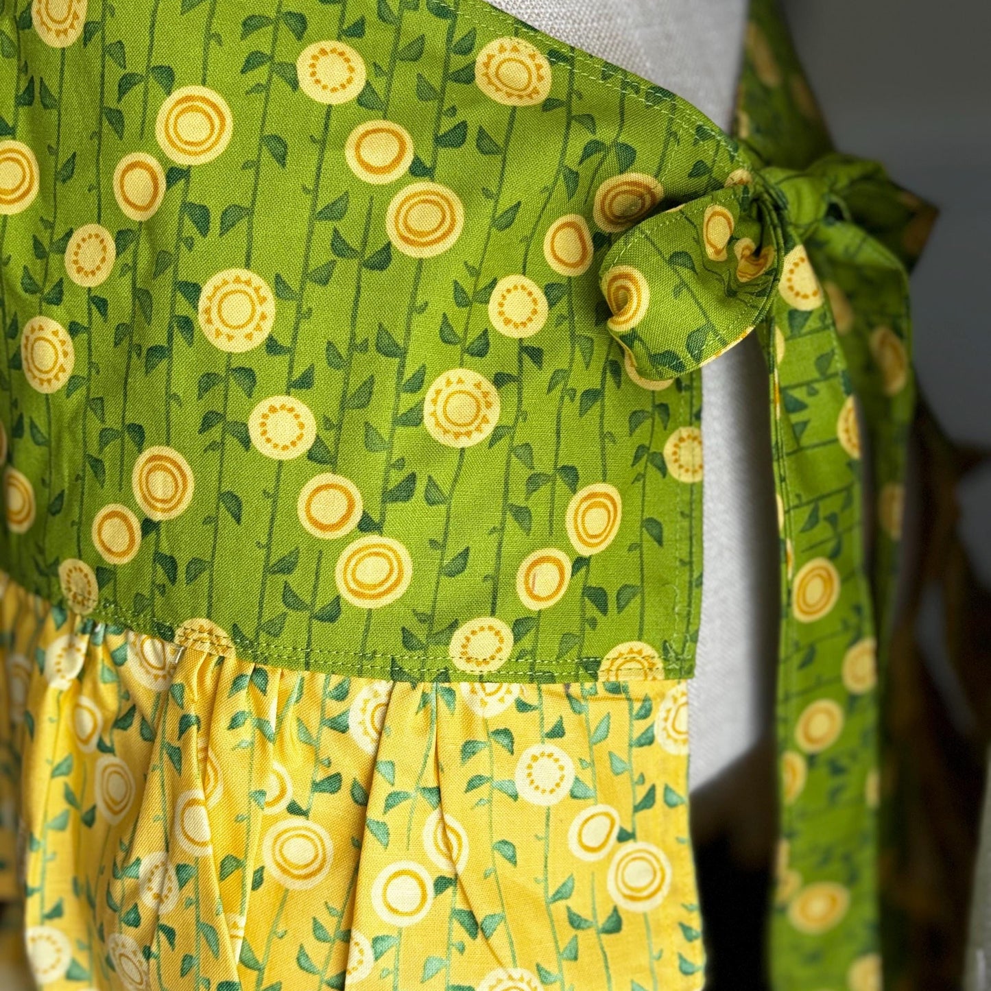 Yellow and Green Floral Ruffled Apron – Vintage-Inspired Kitchen Apron for Baking, Cooking, Gift Giving