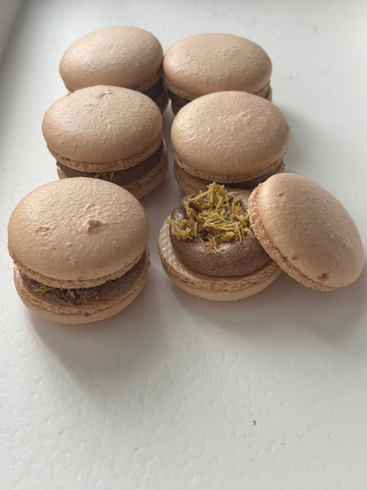 Dubai Chocolate Macaron