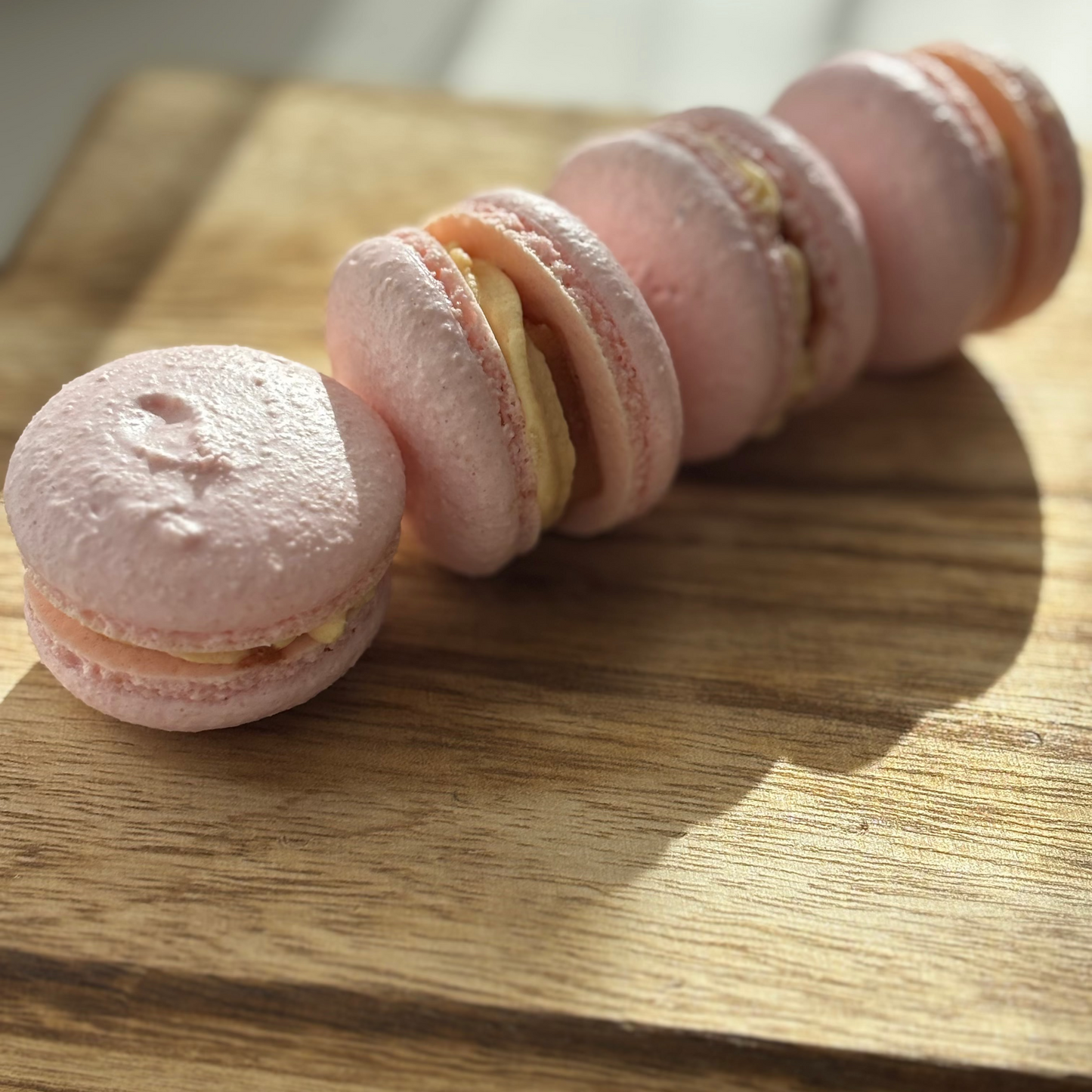 Caramel Apple Pie Macarons